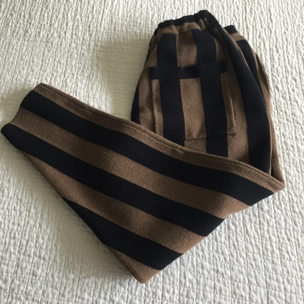 Gustav Von Aschenbach Brown/black vertical striped jogger pant - Picture 6 of 16